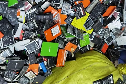 昌平充电宝电池回收价格|索兰图钴酸锂电池回收